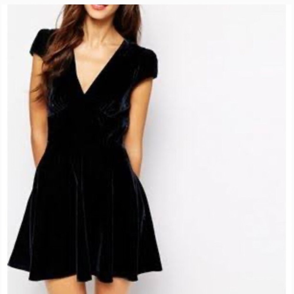 Jack Wills Velvet Dress